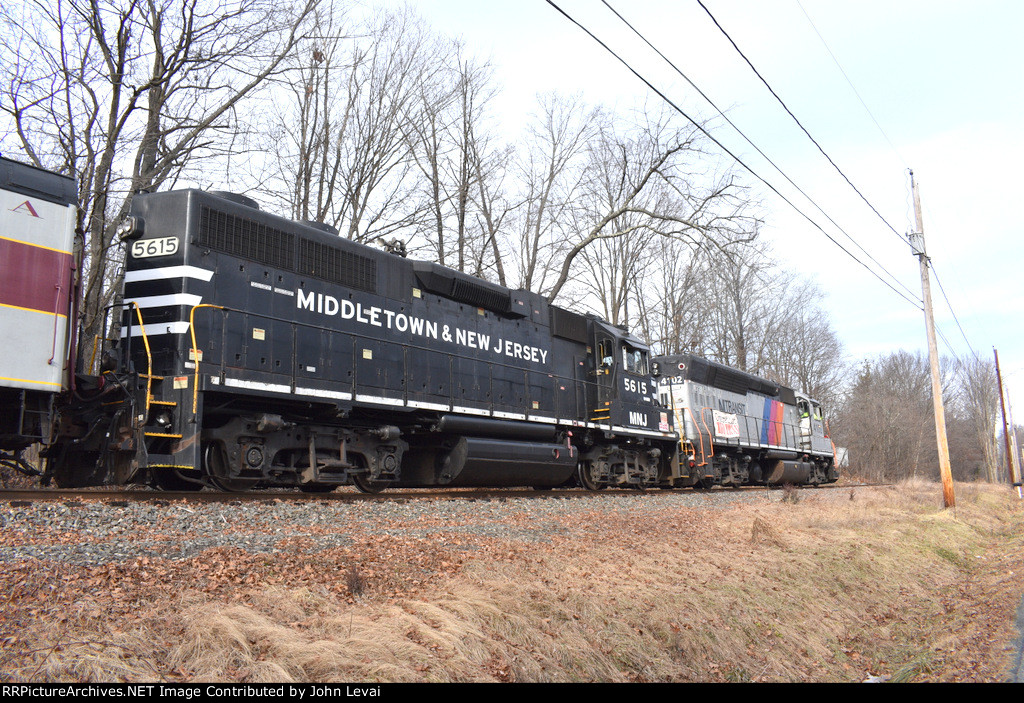 Rear side views of the motive power on the M&NJ TFT Train 